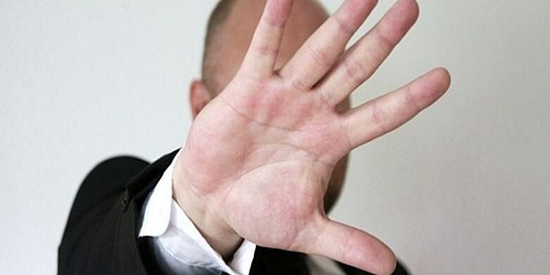 vyras prieš varpos padidėjimą priedą